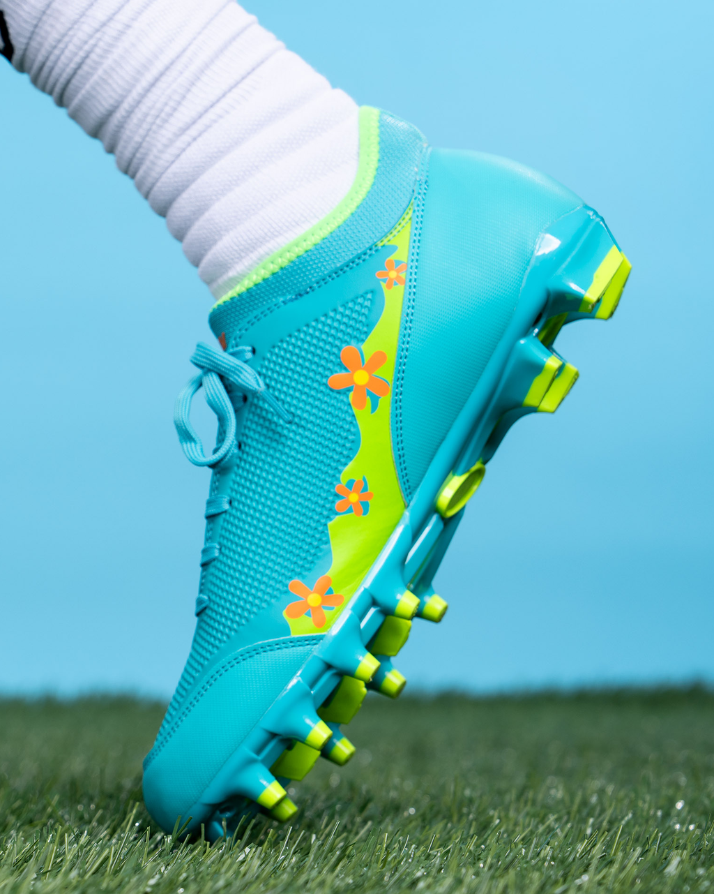 Scooby-Doo Mystery Machine Cleats — Velocity 3.0 by Phenom Elite